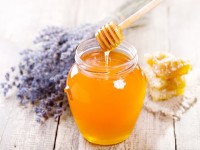 عسل طبیعی اردبیل؛ درمان سرماخوردگی بی خوابی حاوی آهن منیزیم honey