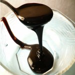 شیره انگور فله ای؛ طبع گرم رنگ قهوه ای عسلی بهبود کم خونی