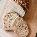 نان جو برای لاغری؛ ساده سیاه کم کالری حاوی Calcium