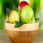 سیب برای دیابت (میوه جات) سبز قرمز زرد حاوی کربوهیدرات ویتامین ث