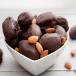 شکلات خرمایی؛ تلخ شیرین ترکیبات (خرما آجیل) بهبود سلامت استخوان