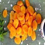 زردآلو خشک در شیردهی (قیسی) نارنجی حاوی فیبر vitamin C