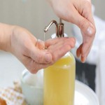 مایع دستشویی زرد؛ رایحه لیمو محافظ پوست حجم 3 لیتری