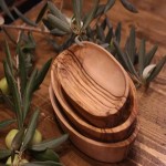 ظروف چوبی طبیعی؛ صاف صیقلی کنده کاری رنگ قهوه ای دست ساز wooden