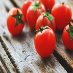 گوجه فرنگی لینا؛ قرمز تیره تقویت سیستم ایمنی بدن 1 کیلوگرم