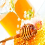 عسل وحشی اورازان؛ تیره رنگ 2 کاربرد درمانی خوراکی تولید شیراز iran