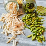 خلال پسته امروز؛ بسته بندی فله (آهن کلسیم) تزئین غذا pistachio slices