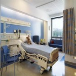 تخت بیمارستان زایمان؛ فلزی سفید 2 نوع برقی اتوماتیک Bed