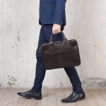 کیف چرم اداری مردانه؛ جذاب متنوع  طول عمر بالا ساده جا دار کاربردی 2 نوع دسته (کوتاه بلند)