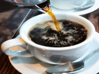 قهوه فوری کلاسیک تاپریکا؛ کافئین رفع خستگی طعم تلخ Coffee