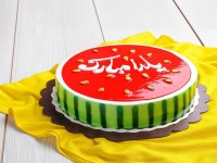 کیک سنتی شب یلدا؛ قرمز سبز کلسیم فسفر Vitamin E