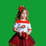 لباس کودک دخترانه شب یلدا؛ نخ ابریشم 2 رنگ قرمز سبز