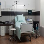 تخت بیمارستانی اتوماتیک؛ دوام کیفیت بالا محکم چهار شکن iran