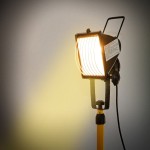 لامپ هالوژن 9 وات؛ نوردهی سفید زرد مصرف انرژی A+