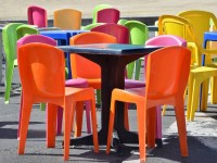 میز و صندلی پلاستیکی سبلان؛ حصیری پلی استر 2 کاربرد باغی رستوران Sablan