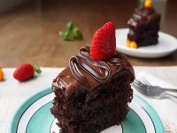 کیک خیس خانگی؛ نرم دلپذیر بافت مرطوب 2 نوع شکلاتی گردویی