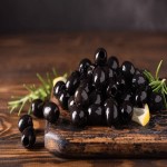 زیتون سیاه اسلایس؛ حلقه ای ترد کاهش فشار خون خواص درمانی تزئین غذا black