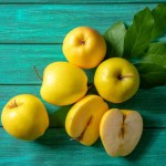سیب زرد در بازار؛ آب فراوان فیبر بافت نرم‌  کالری کم Apple
