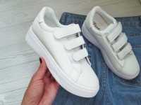 کفش سفید سه چسب؛ چرم پلی اورتان سایز (36 40) انعطاف پذیر