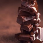 خرید و قیمت شکلات تلخ تاریخ مصرف گذشته