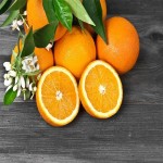 یک پرتقال چقدر ویتامین سی دارد؟