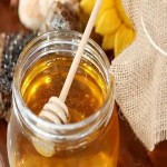 قیمت خرید عمده عسل گون درمانی ارزان و مناسب