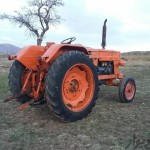 تراکتور رومانی 260 رنگ نارنجی سخت و محکم کد 30