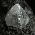 الماس خام کدر تراش نخورده قیمت مناسب در تهران کد 02
