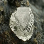 انواع سنگ الماس خام و کاربرد ها آن در صنایع