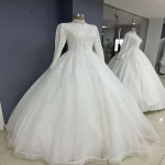 قیمت و خرید لباس عروس آستین دار با مشخصات کامل