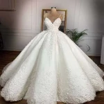قیمت خرید عمده لباس عروس بلند ارزان و مناسب