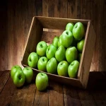 قیمت خرید عمده سیب درختی سبز ارزان و مناسب