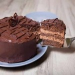 کیک خیس براونی؛ شکر قهوه ای لطیف شکلاتی brownie