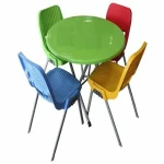 میز و صندلی پلاستیکی ساری؛ حصیری فرفوژه ساده بزرگسال 2 رنگ قهوه ای کرم Sari