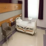 تخت بیمارستانی کرج؛ جراحی زایمان (برقی اهرمی) قابلیت تنظیم ارتفاع