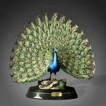 مجسمه برنزی طاووس؛ شفاف براق سبک رنگبندی متنوع مختص دکوری پذیرایی