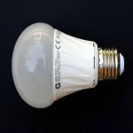 لامپ ال ای دی یک وات؛ کم مصرف استاندارد (هفت طیف رنگی) بدون ضرر جذاب