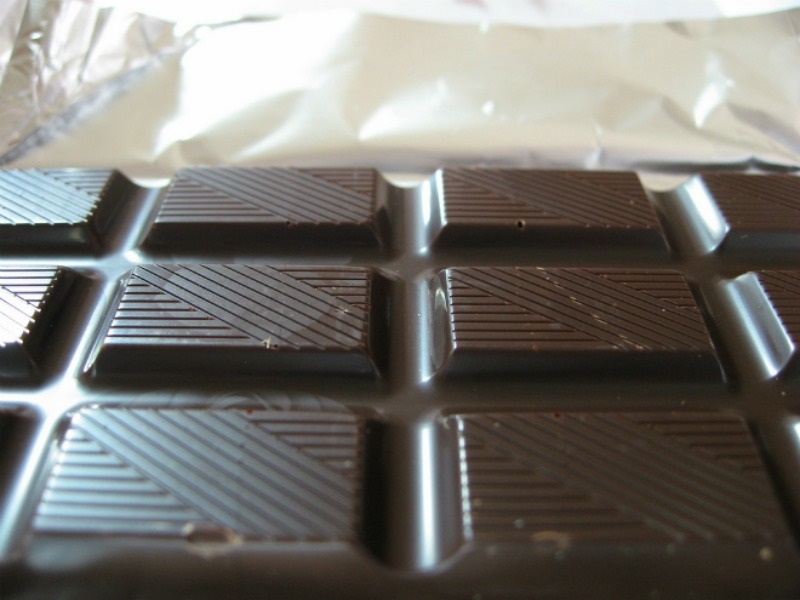 قیمت شکلات تلخ باراکا 450 گرمی + خرید و فروش