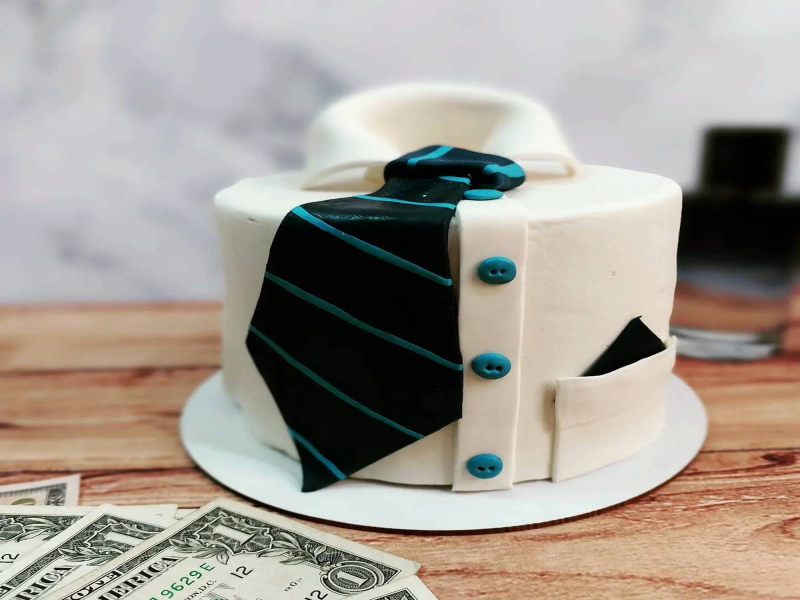 خرید کیک تولد مردانه لاکچری