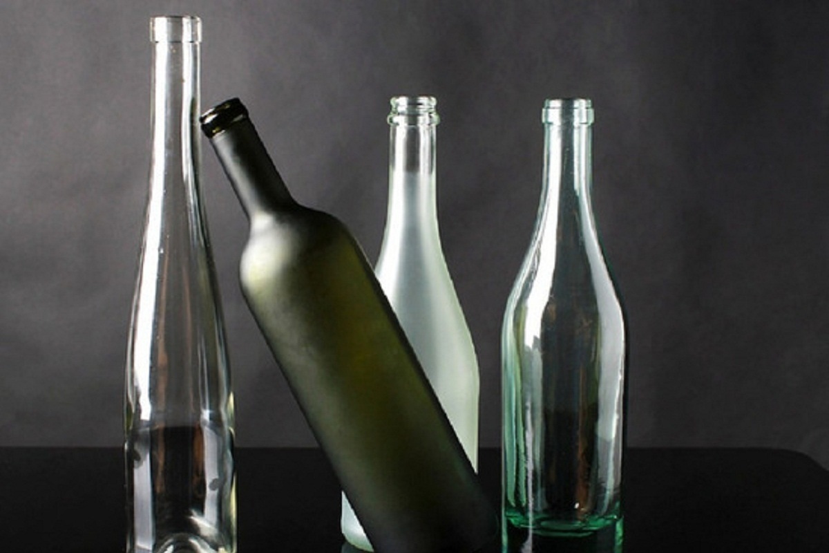 مشخصات بطری شیشه ای ۵ لیتری