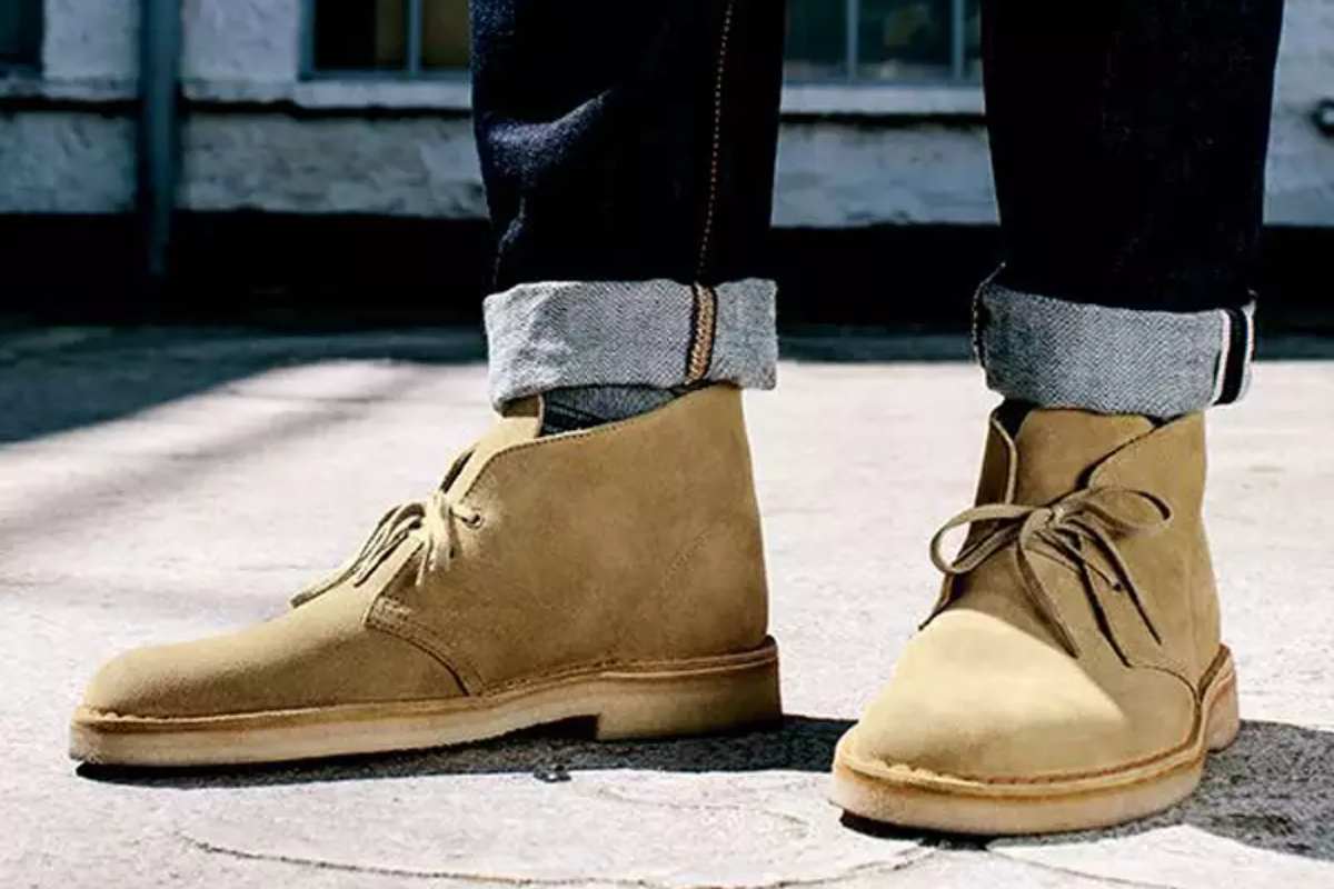 خرید کفش مردانه جیر