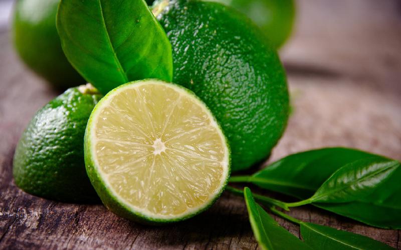 لیمو ترش سبز lemon گرد بیضی مواد مغذی (فیبر آنتی اکسیدان ویتامین C)