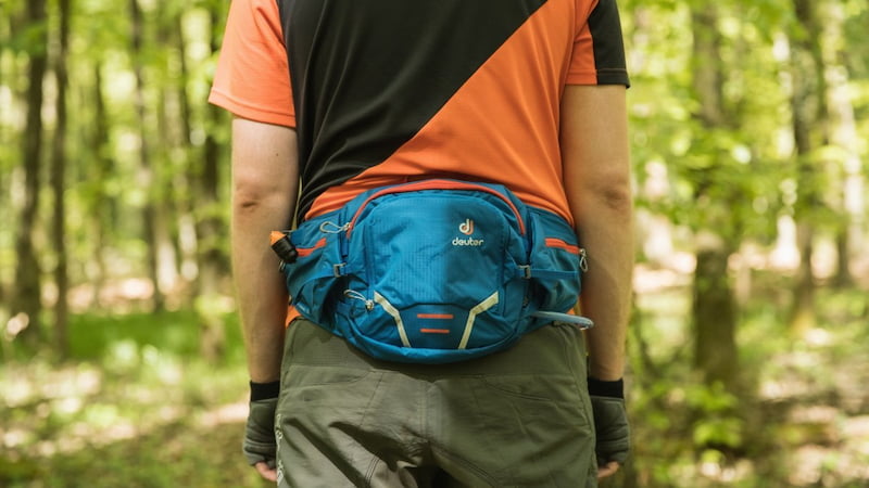 کیف کمری دیوتر؛ پارچه ای مناسب ورزش کوهنوردی 2 نوع (wizard belt)