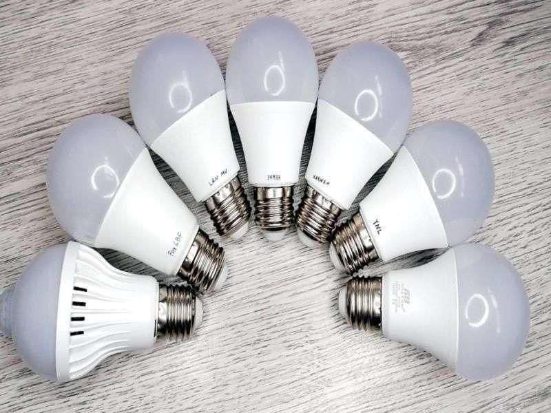 لامپ ال ای دی نواری (نوار چراغ) نما تزیینات داخلی تجاری industrial