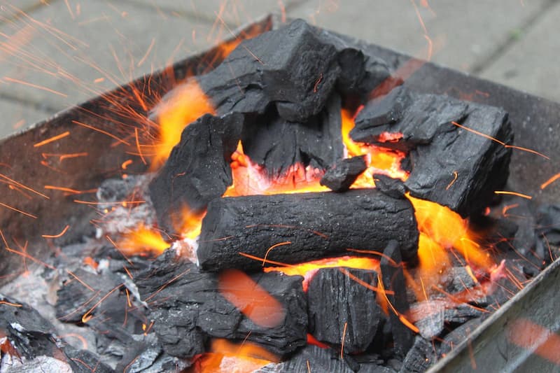 زغال کبابی صادراتی؛ چوب درختان حرارت زیاد حجم (850 گرمی 1 2 کیلویی)