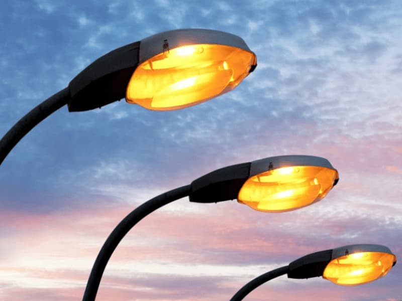 خرید و قیمت انواع چراغ های روشنایی شهری