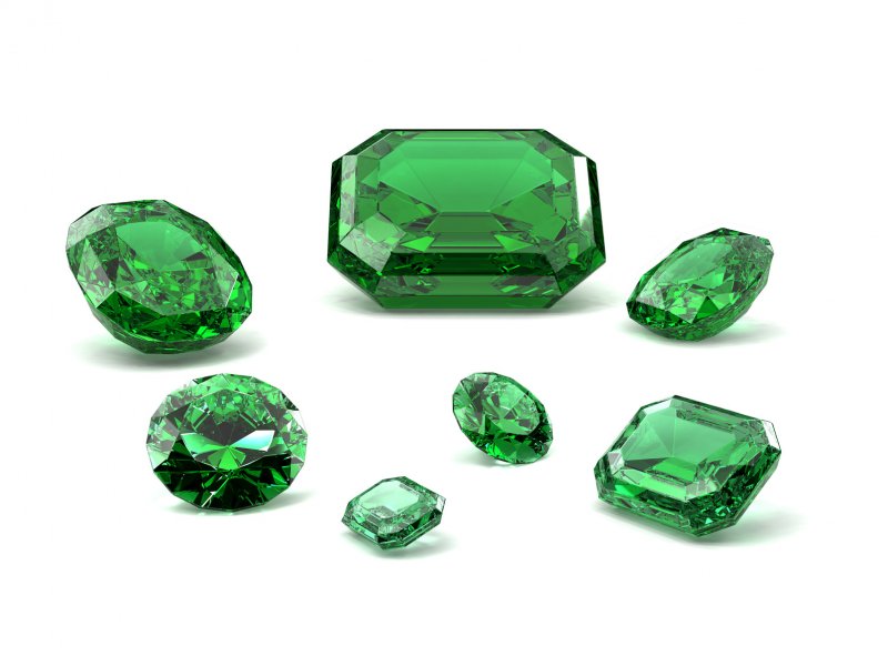 سنگ قیمتی سبز رنگ