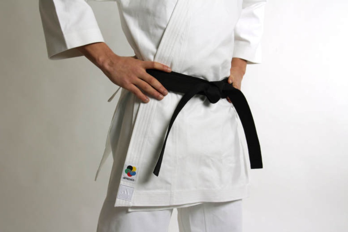 مشخصات لباس کاراته کنترلی
