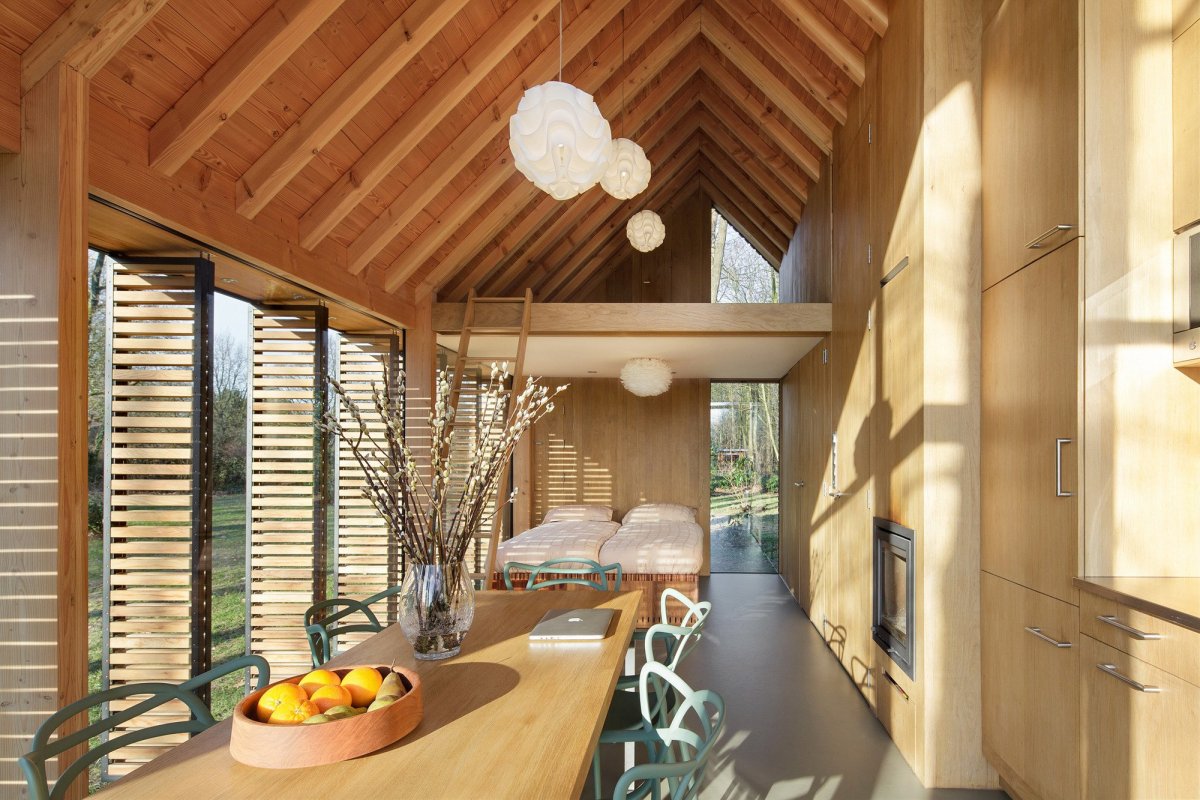 مشخصات چوب سقف خانه
