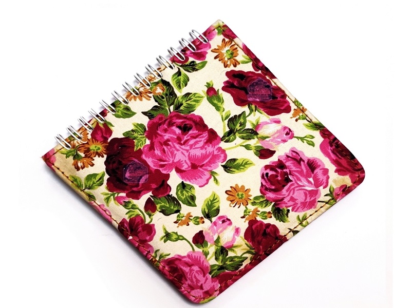 مشخصات دفترچه یادداشت گل گلی